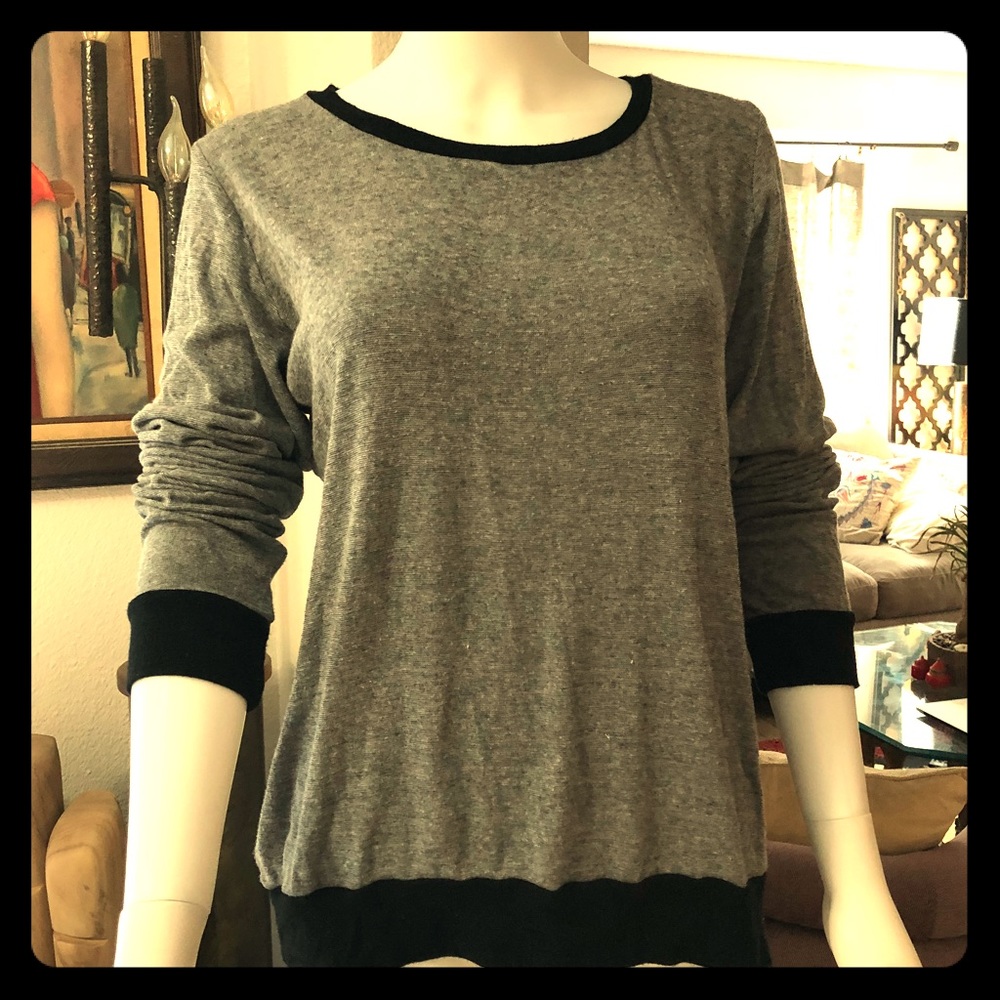 Michael Lauren gray top with black piping